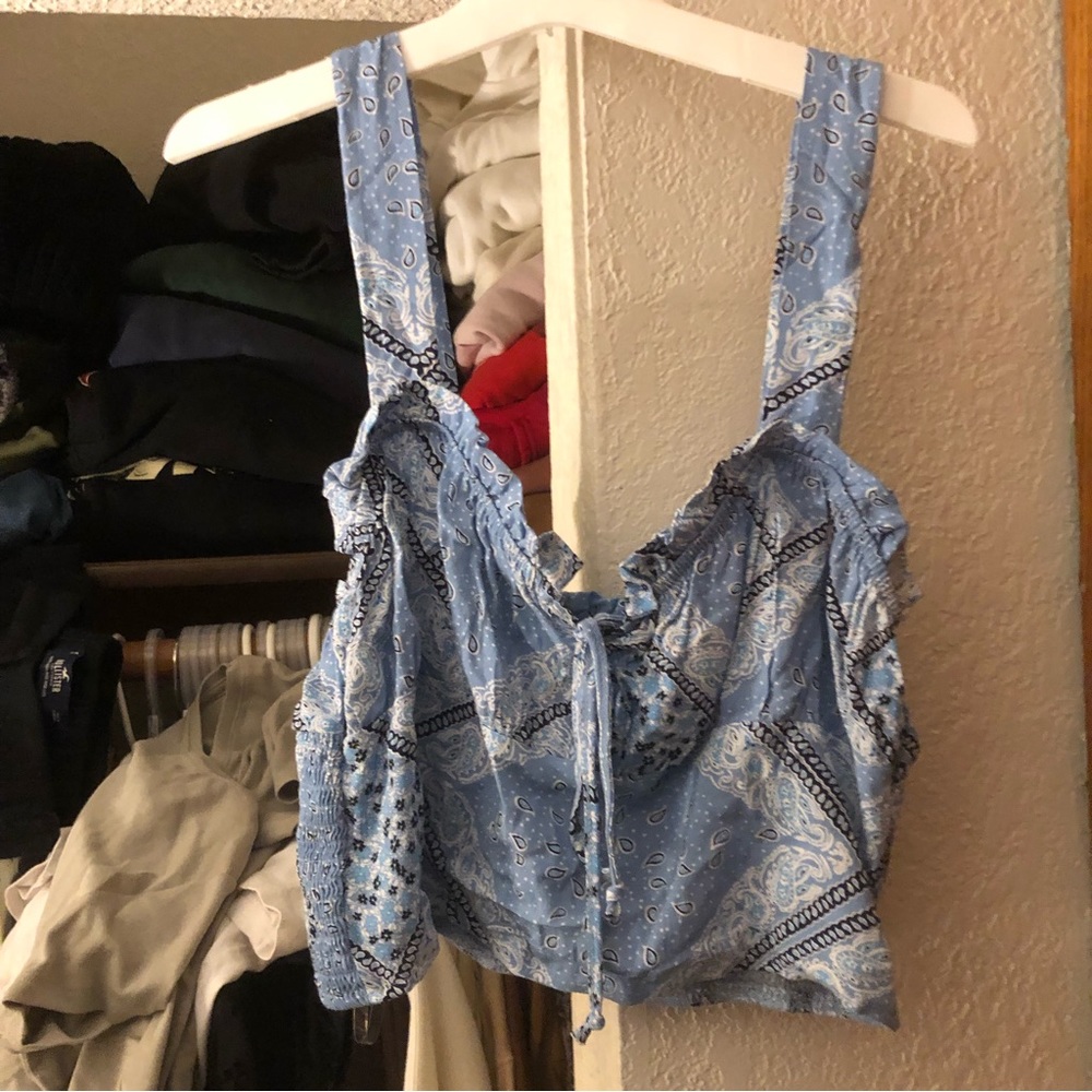 NWT pacsun la hearts light blue paisley tank top